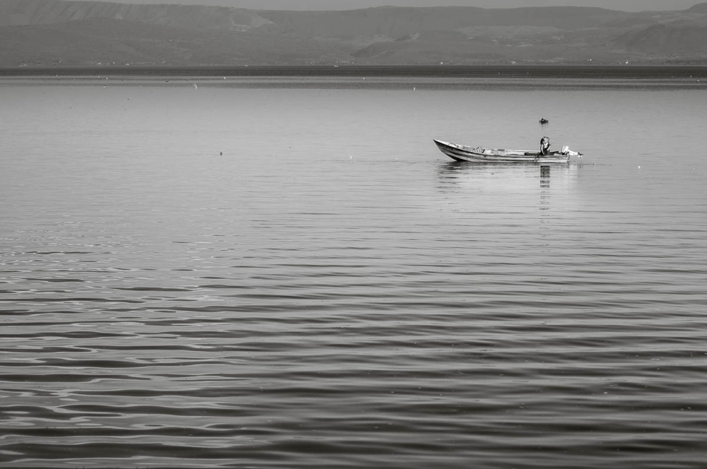Fishing from a boat at Lake Chapala.