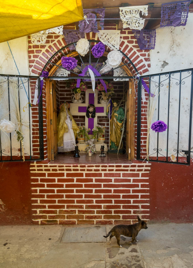 Barrio Altar & Chihuahua, Island of Janitzio, Pátzcuaro, Michoacán