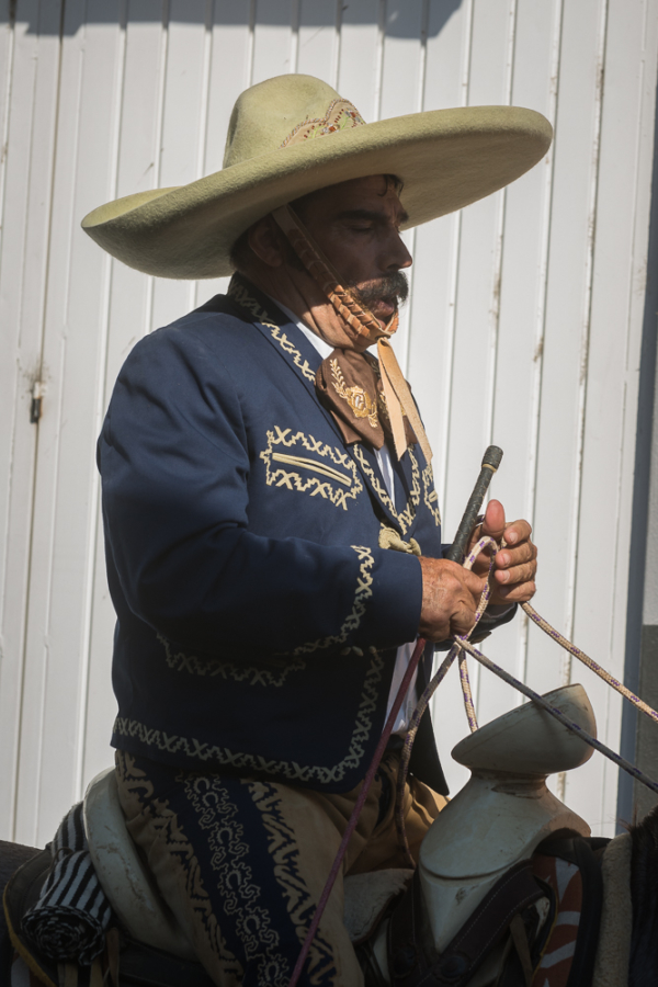 Mexican Cowboy and Cowgirl Silhouettes ⋆ Photos of Mexico by Dane Strom